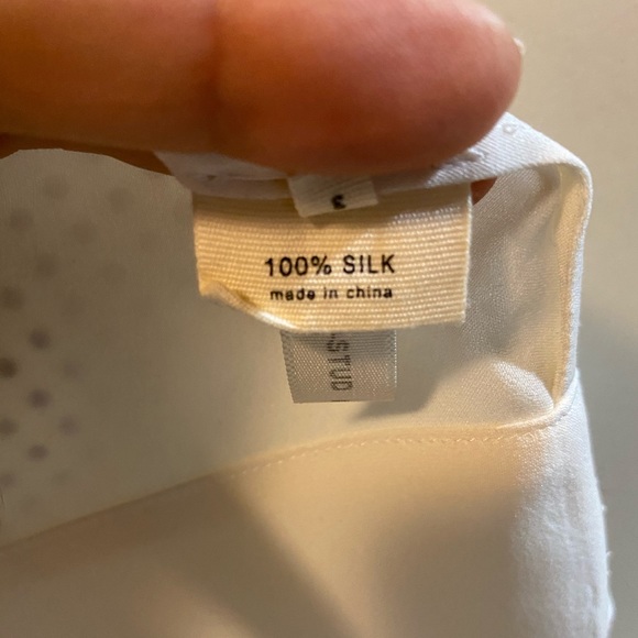 L’AGENCE 100% SILK TANK w/silver dots detailing - Picture 7 of 8